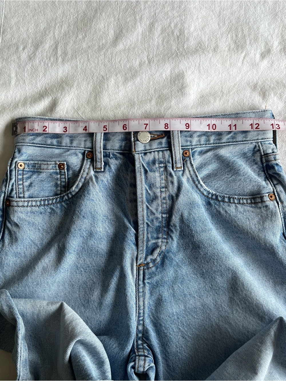 Aritzia Denim Forum
The Joni High Rise Loose Jeans 30L light Wash
Blue Size 25 - Picture 4 of 12